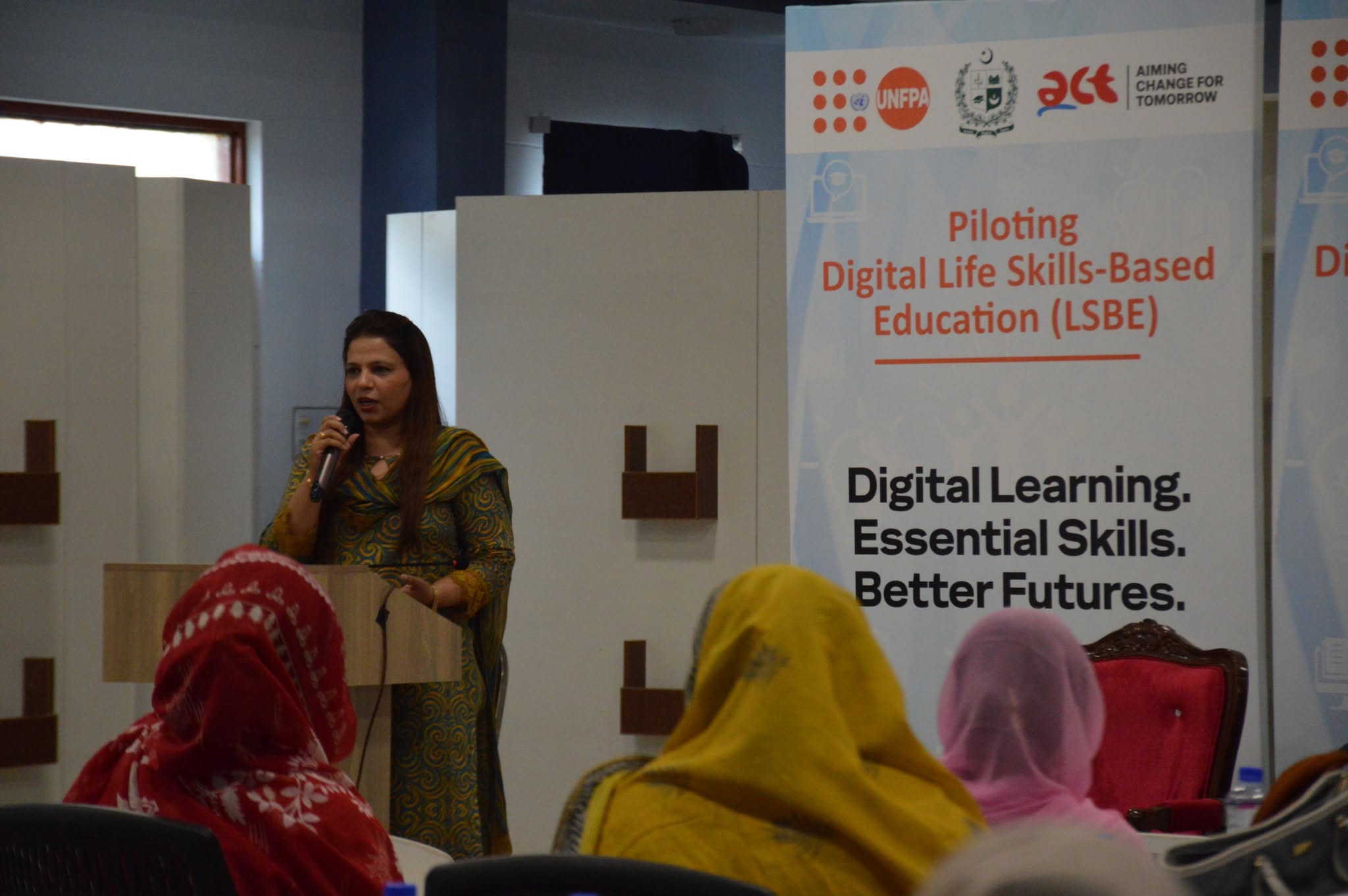 Building Teachers' Capacity for Digital Life Skills Education
